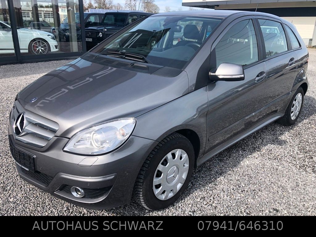 Bild des Angebotes Mercedes-Benz B 170 Autotronic*AHK*Bi-Xenon*Kindersitze*2.Hand