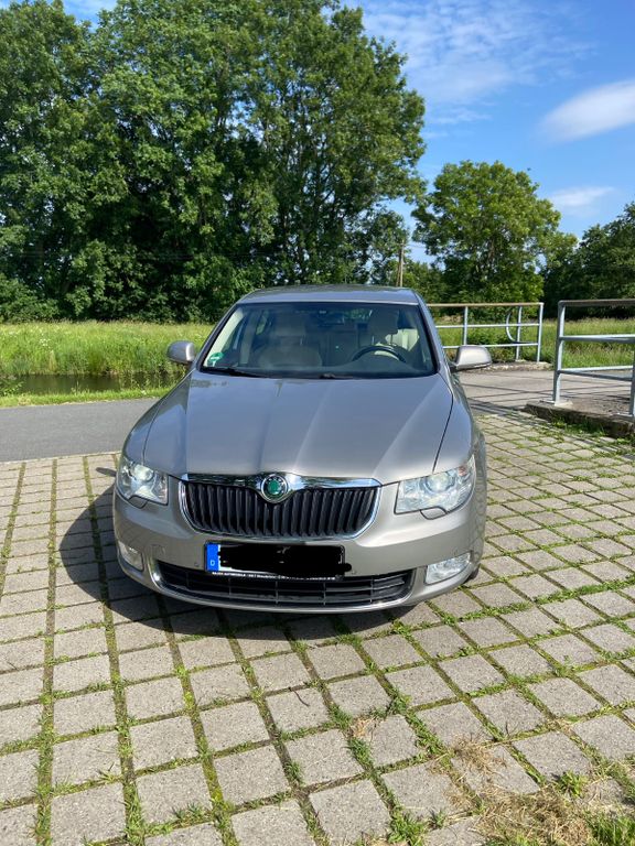 Bild des Angebotes Skoda Superb 1.8 TSI DSG Elegance (Ab ca. Oktober)