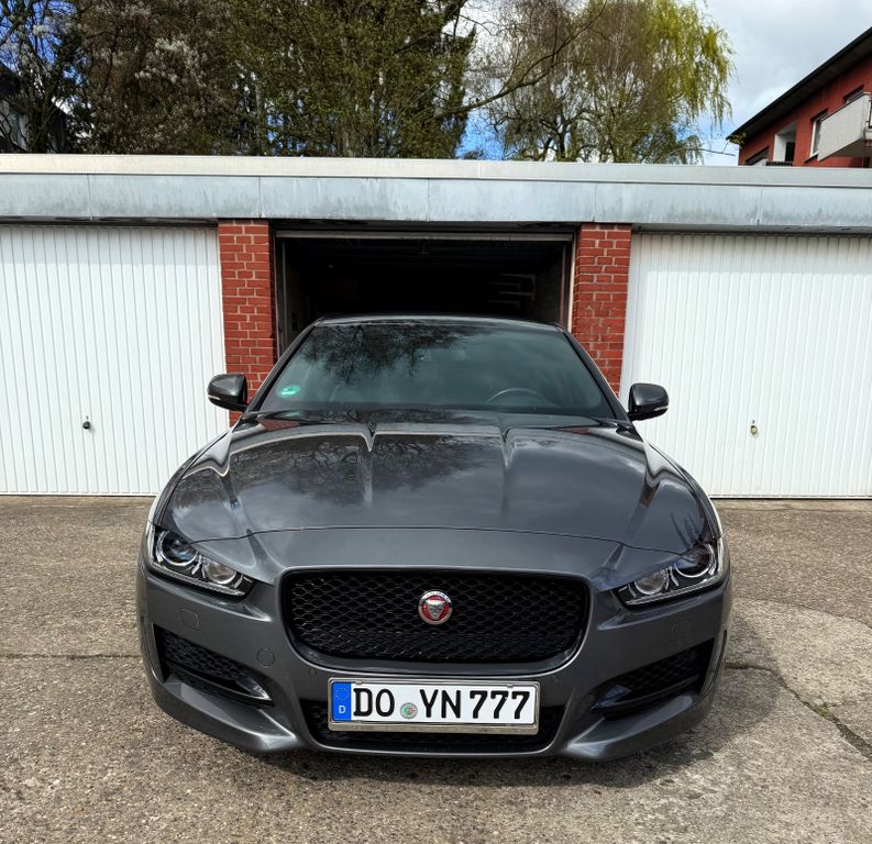 Bild des Angebotes Jaguar XE 20d 180PS R-Sport Automatik R-Sport
