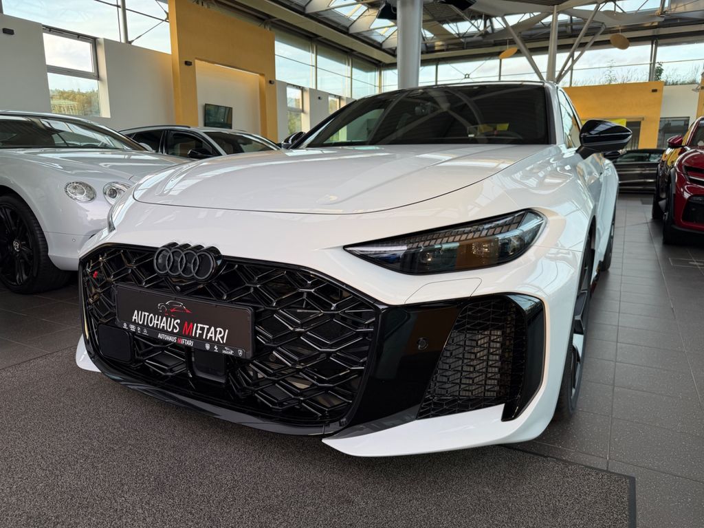 Audi RS5 Limousine Tech Pro B&O Pano HUD Ambiente 21"