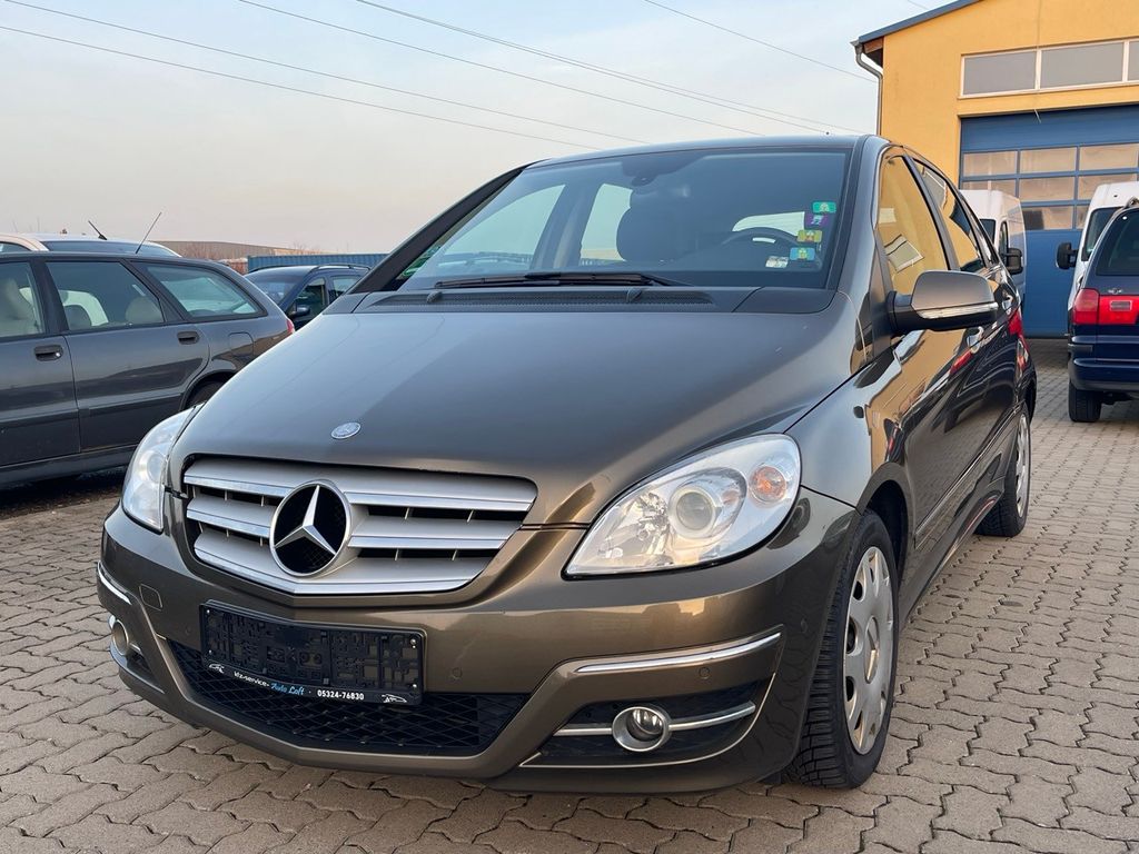 Bild des Angebotes Mercedes-Benz B 180 CDI, 1.Hand, Klima, AHK, TÜV 08.2027