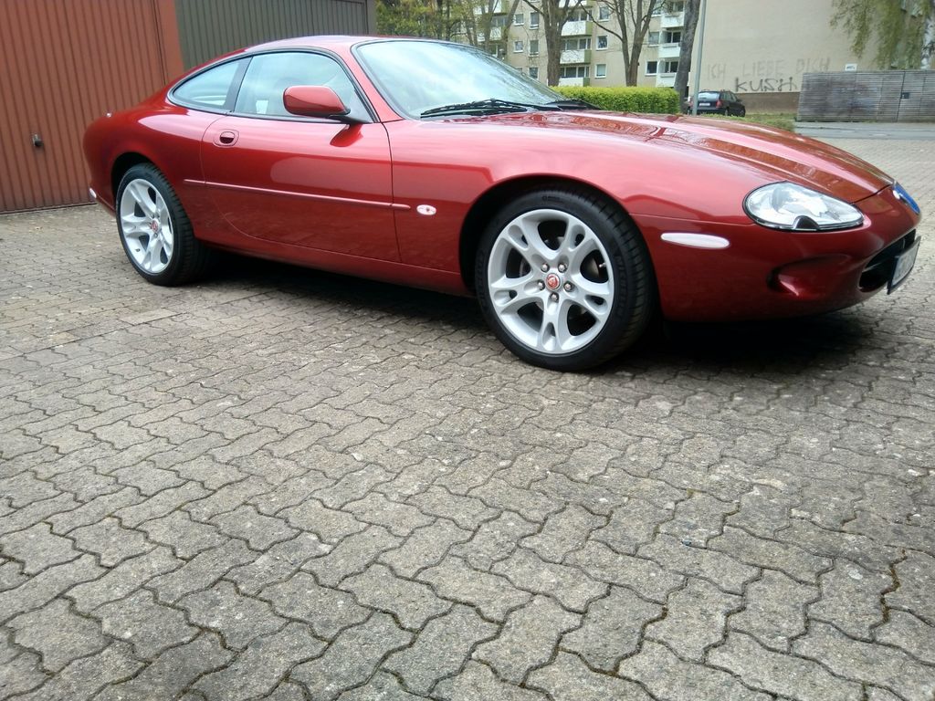 Bild des Angebotes Jaguar XK8 Coupe -