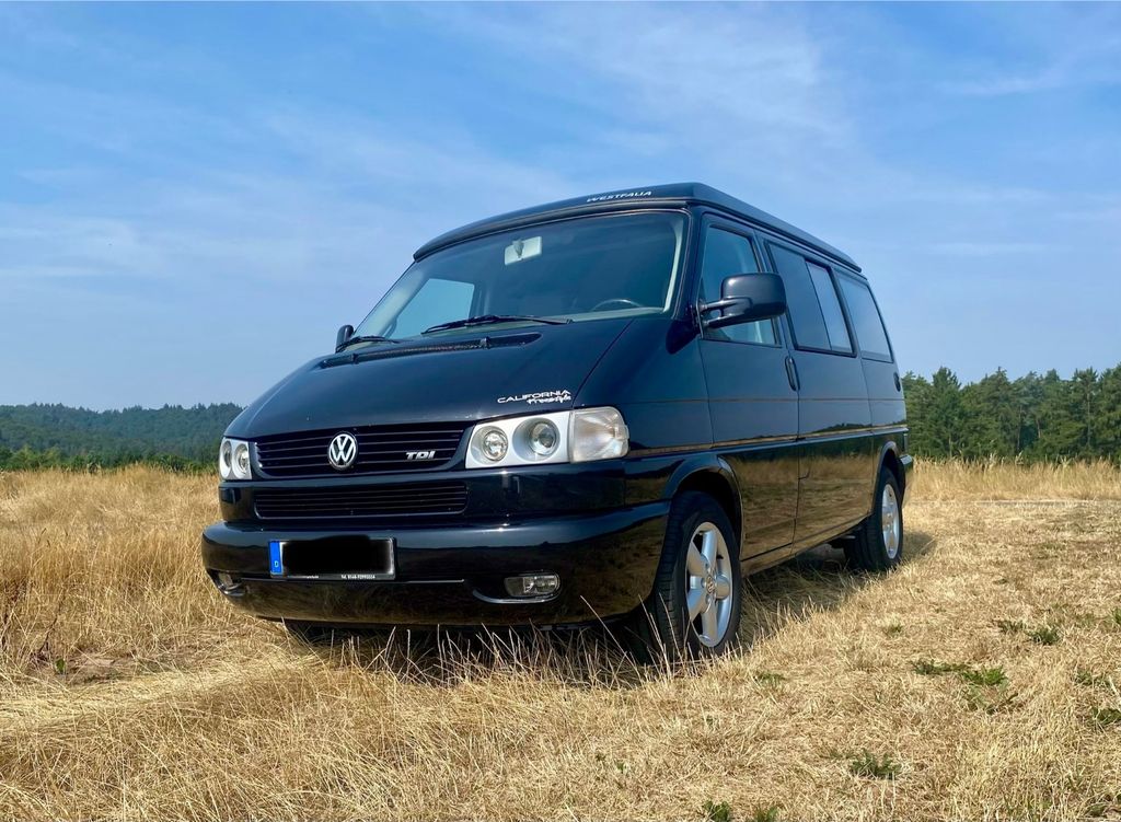 Bild des Angebotes Volkswagen T4 California Freestyle schwarz Projektzwo