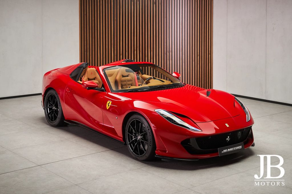 Ferrari 812 GTS Full Carbon Painted Shields Racing Seats