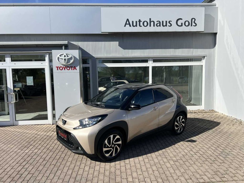 Bild des Angebotes Toyota Aygo X 1.0l Automatik - Teamplayer