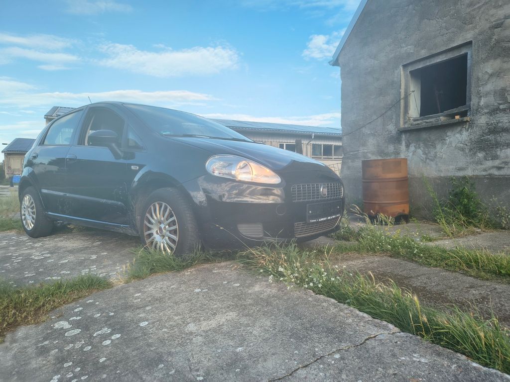 Bild des Angebotes Fiat Punto 1.2 8V Actual Actual