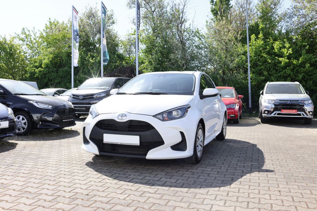 Bild des Angebotes Toyota Yaris 1.0 Basis
