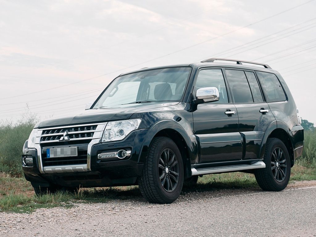 Bild des Angebotes Mitsubishi Pajero 3,2 DI-D 4WD Top Automatik Top