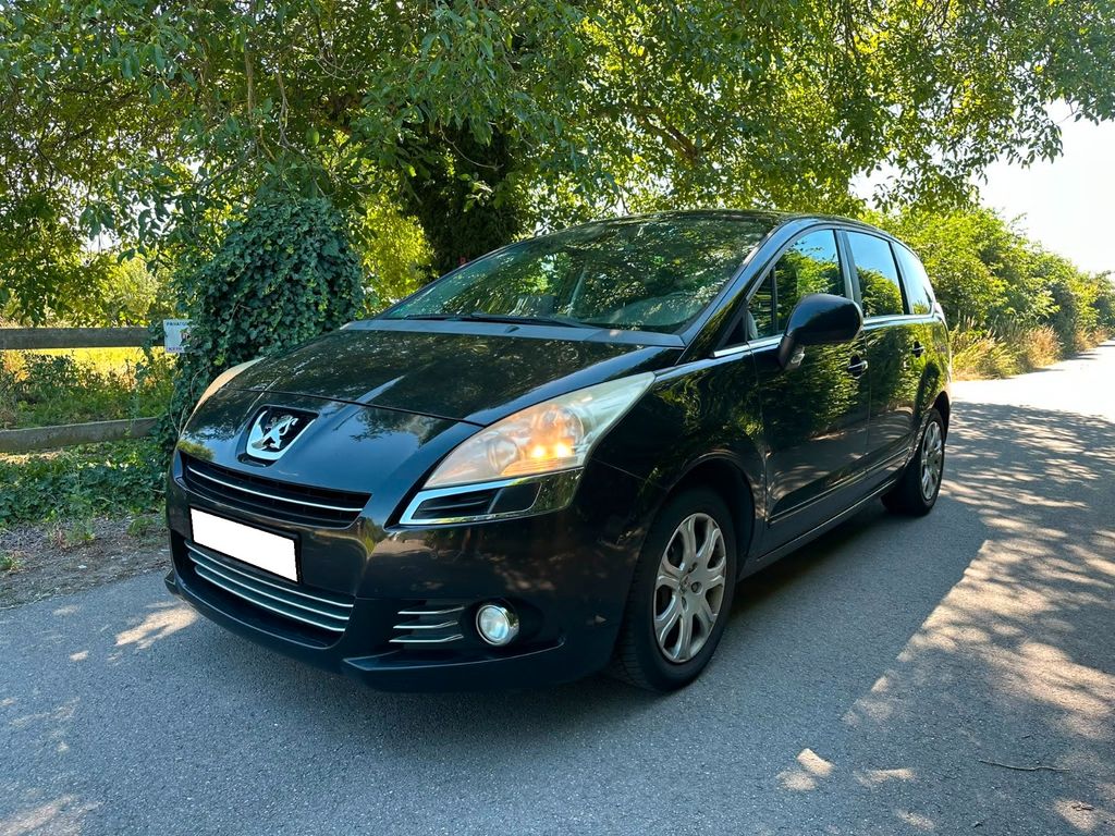 Bild des Angebotes Peugeot 5008 Business-Line-PANO-NAVI-SH-PDC