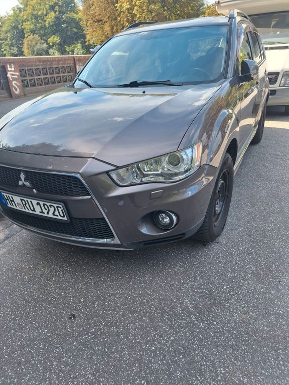 Bild des Angebotes Mitsubishi Outlander 2.2 DI-D Instyle 4WD TC-SST Instyle