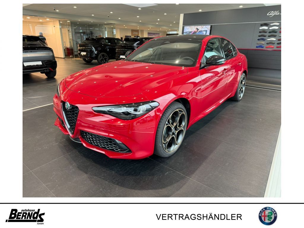 Bild des Angebotes Alfa Romeo Giulia 2.0 Turbo AT8-Q4 Intensa Glasschiebedach