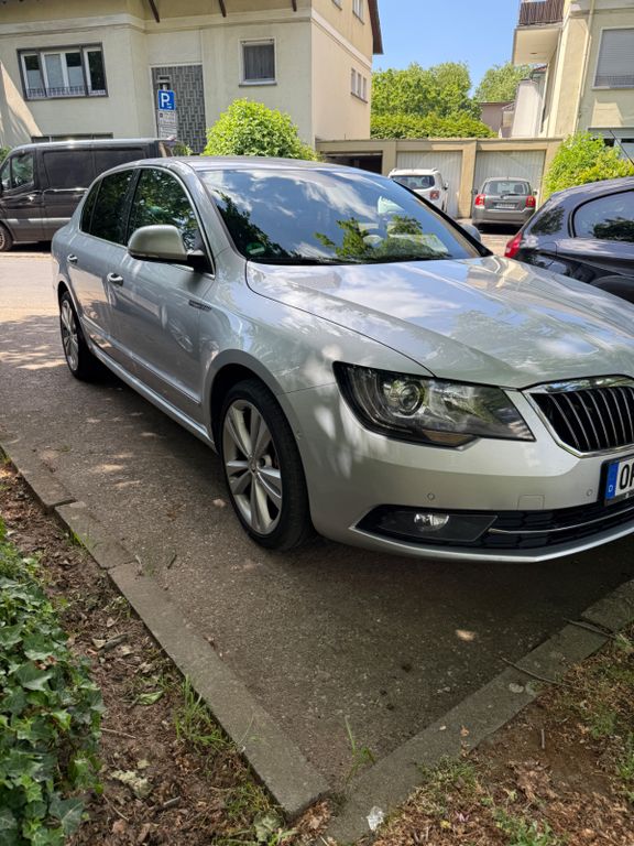 Bild des Angebotes Skoda Superb 1.8 TSI DSG Elegance Elegance