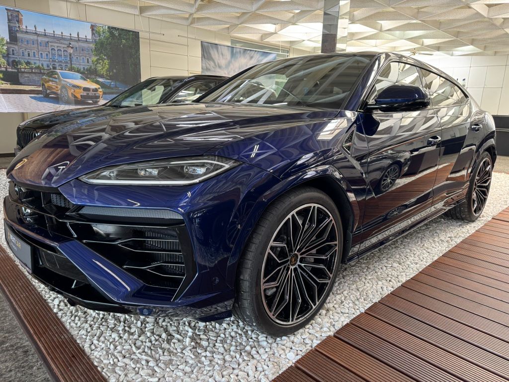 Lamborghini Urus 4.0 V8 PHEV SE 2026