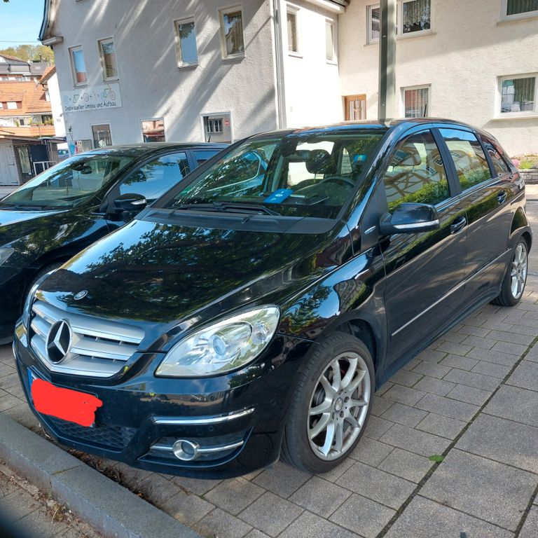 Bild des Angebotes Mercedes-Benz B 180 mit LPG Gas-Anlage, TÜV 11/27