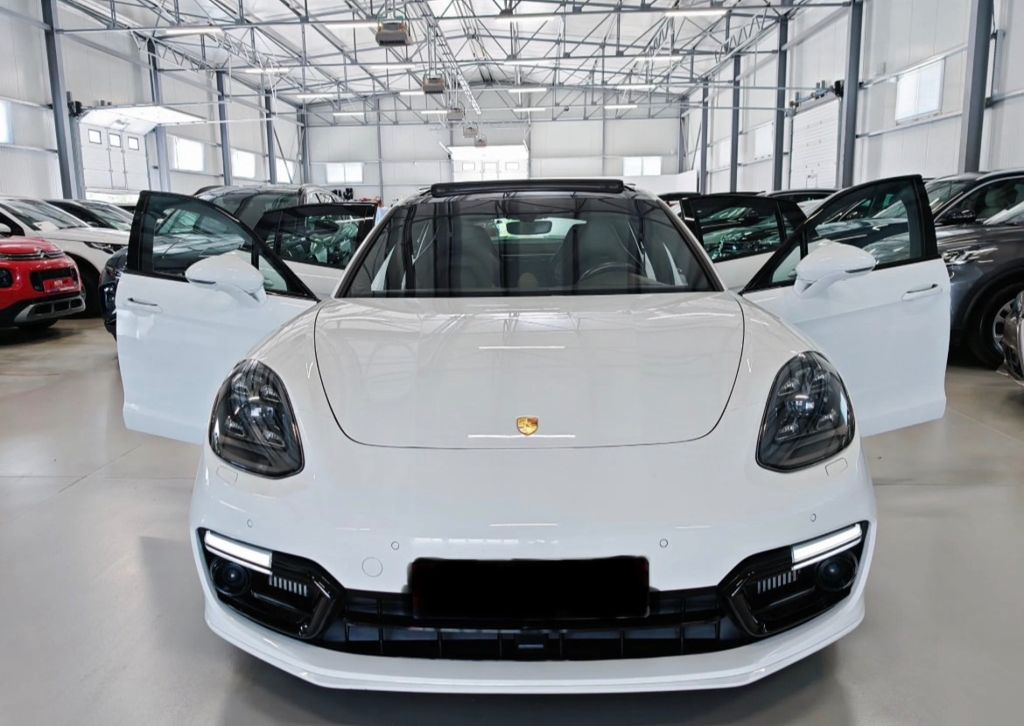 Bild des Angebotes Porsche Panamera GTS GTS