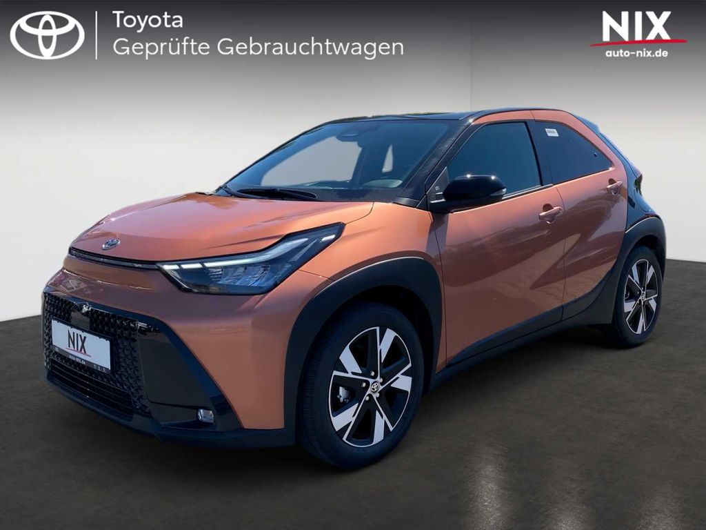 Bild des Angebotes Toyota Aygo X 1.5 Hybrid Teamplayer + Sitzheizung