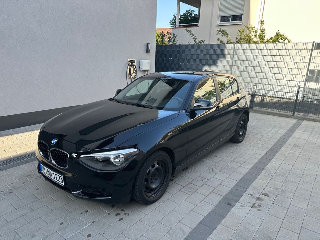 Bild des Angebotes BMW 114i Sport Line Sport Line