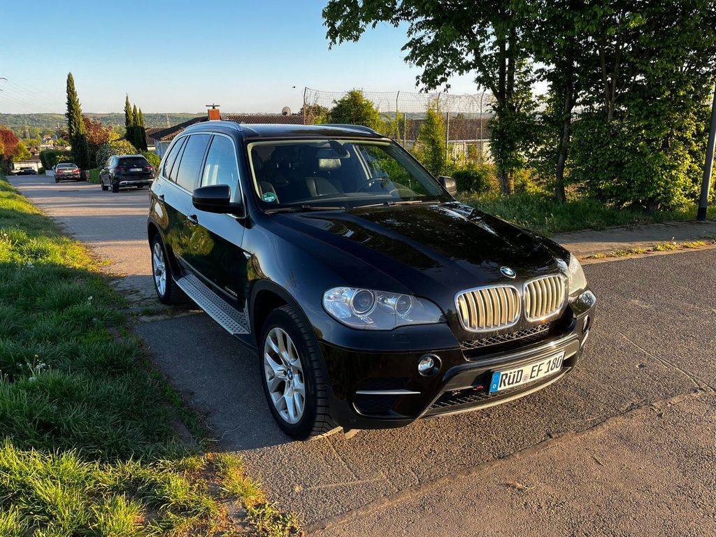 BMW X5 xDrive30d - Automatik Leder Navi