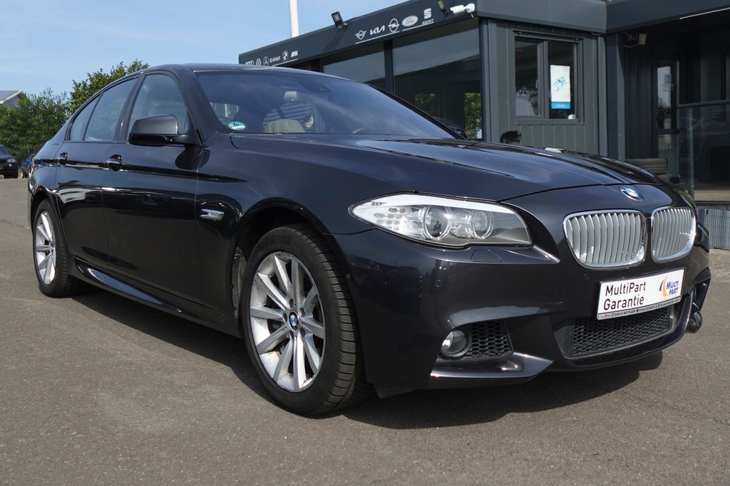 Bild des Angebotes BMW 550i xDrive M-Paket+SoftClose+HUD+360Kamera