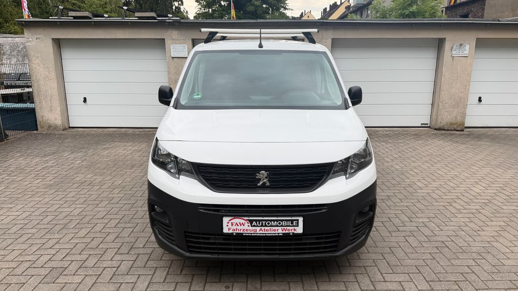 Bild des Angebotes Peugeot Partner Premium L2/1.Hand/Klima/Start-Stop-Aut..