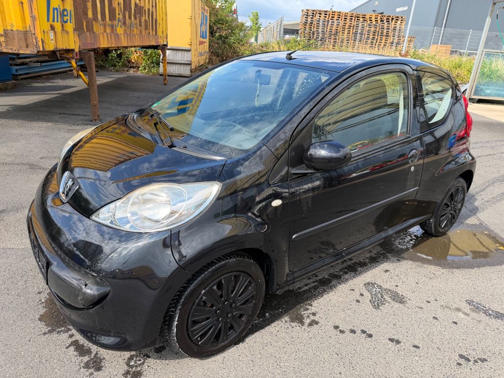 Bild des Angebotes Peugeot 107 Filou 70 2-Tronic Filou TÜV Neu
