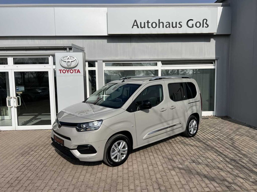 Bild des Angebotes Toyota Proace City Verso Team D - Panoramadach