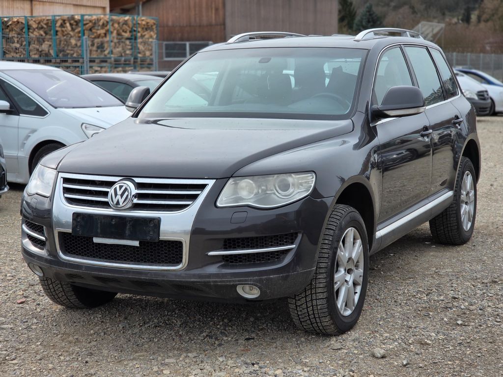 Bild des Angebotes Volkswagen Touareg V10 TDI Individual