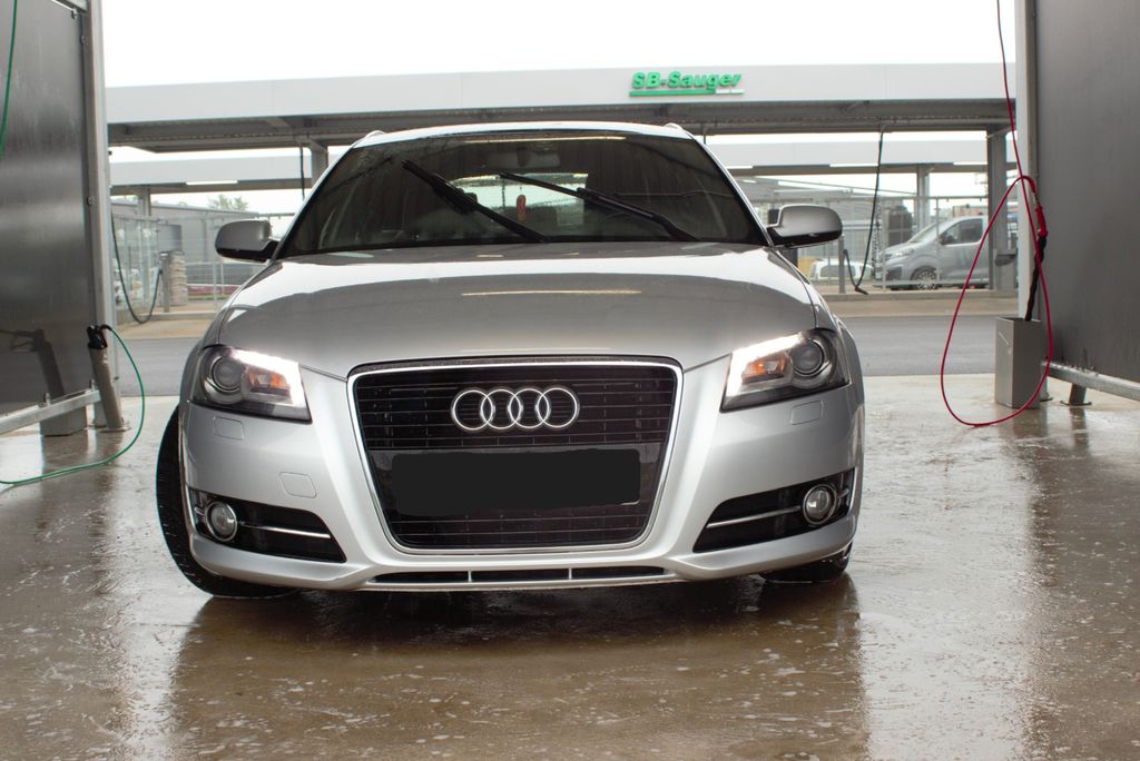 Bild des Angebotes Audi A3 2.0 TDI (DPF) S tr. Ambition Sportback Am...