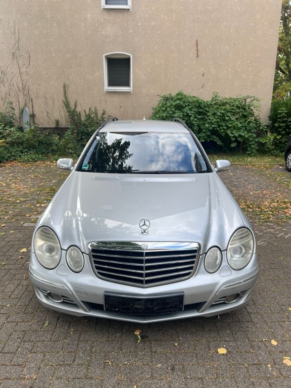 Bild des Angebotes Mercedes-Benz E 320 CDI T Avantgarde