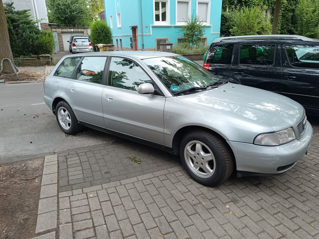 Bild des Angebotes Audi A4 1.6 Avant (Kombi) mit BRC Gasanlage