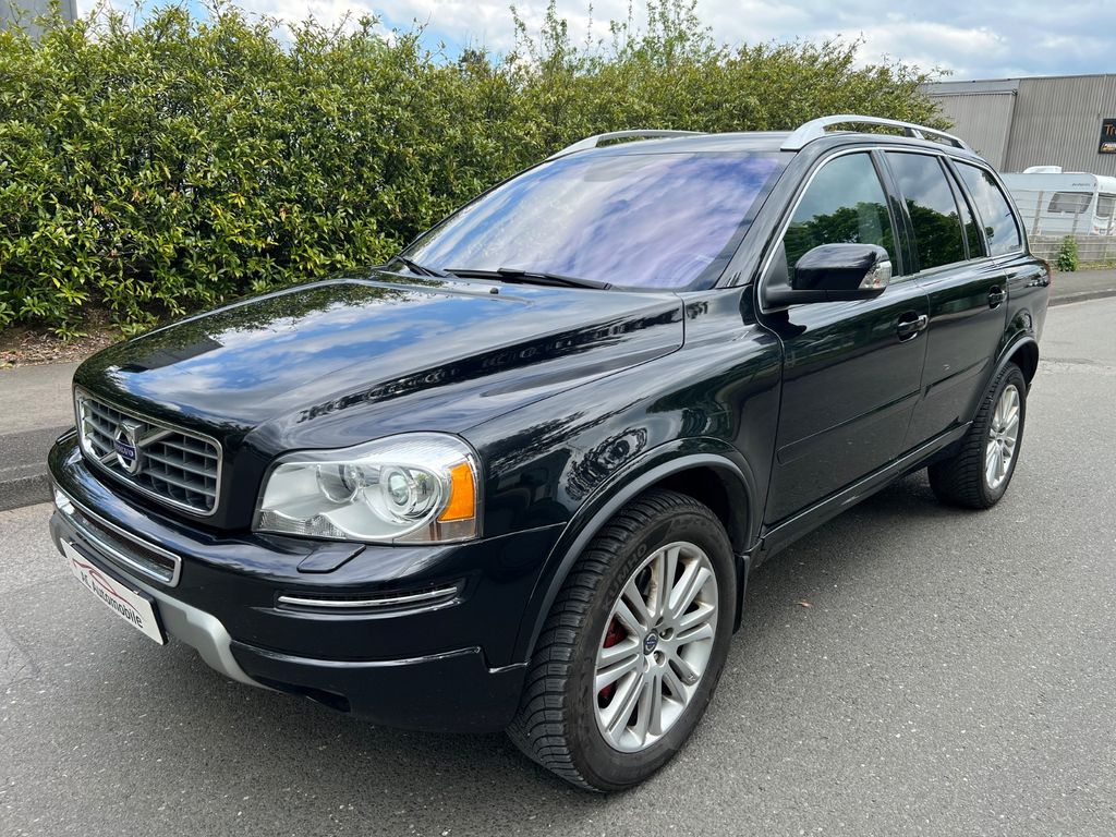 Bild des Angebotes Volvo XC 90 D5 Momentum *7 Sitze*Navi*Leder*Xenon*