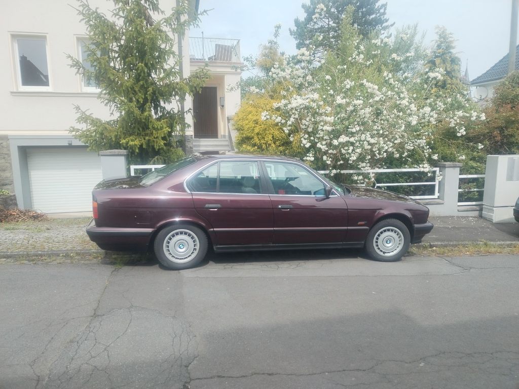 BMW 520i Auto 520i