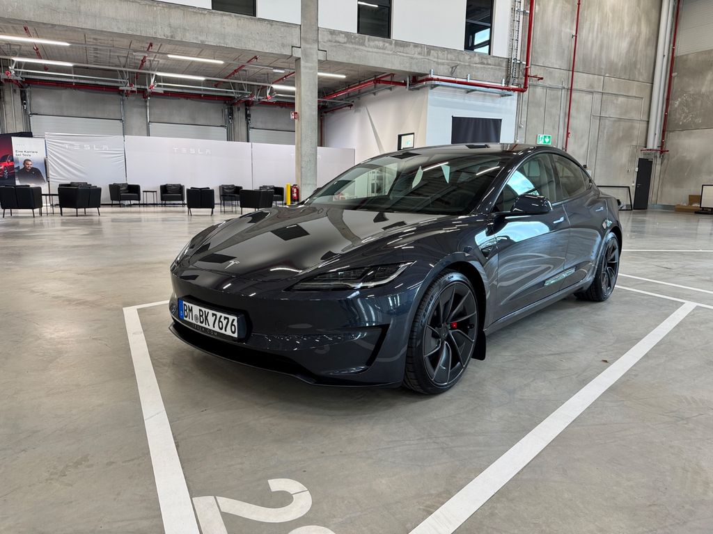 Tesla Model 3 Allrad Performance