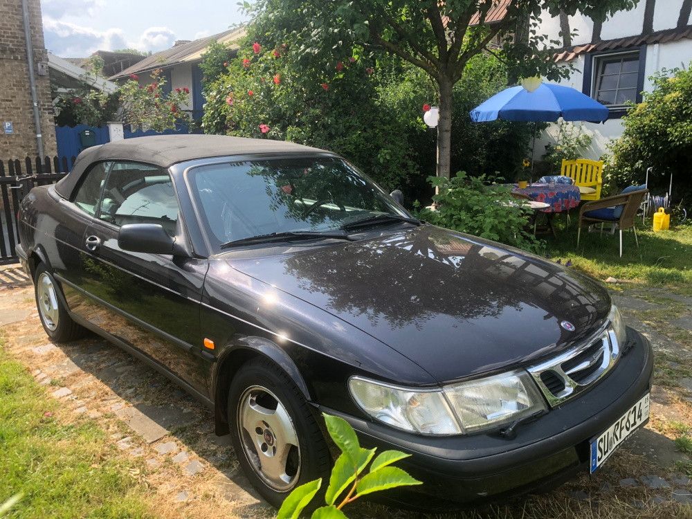 Bild des Angebotes Saab 900 2.3i SE Cabrio SE
