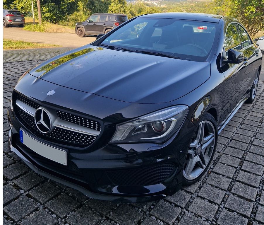 Bild des Angebotes Mercedes-Benz AMG Line unfallfrei Panoramadach
