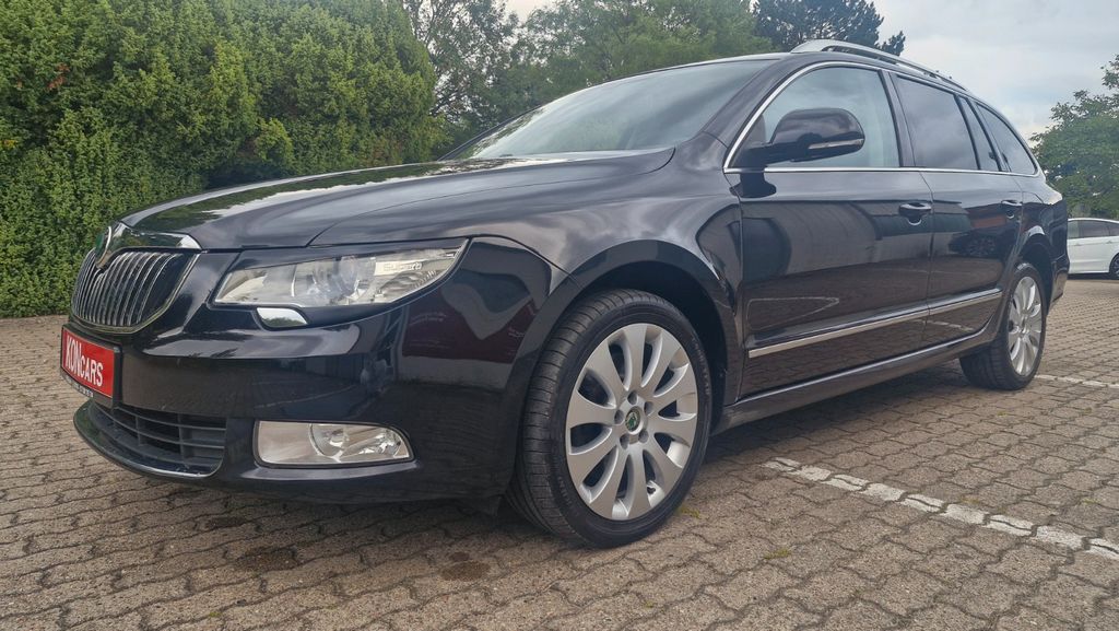 Bild des Angebotes Skoda Superb Combi Elegance Motor überholt