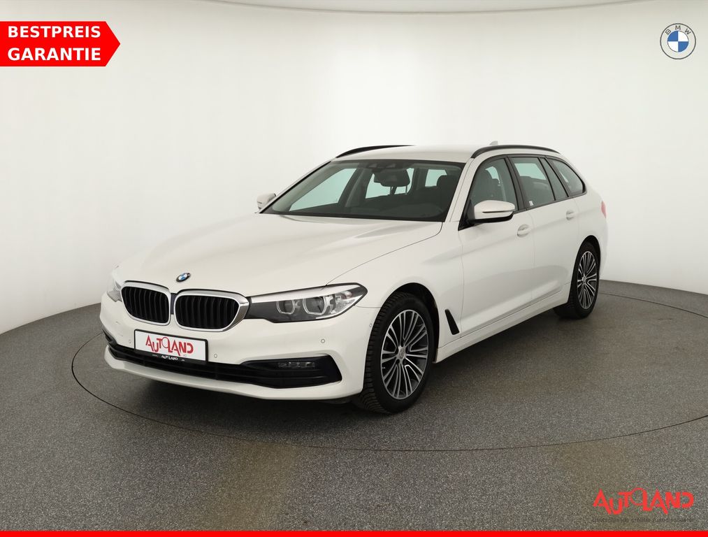 Bild des Angebotes BMW 520d Touring Sport Line LED Navi Sitzheizung PDC