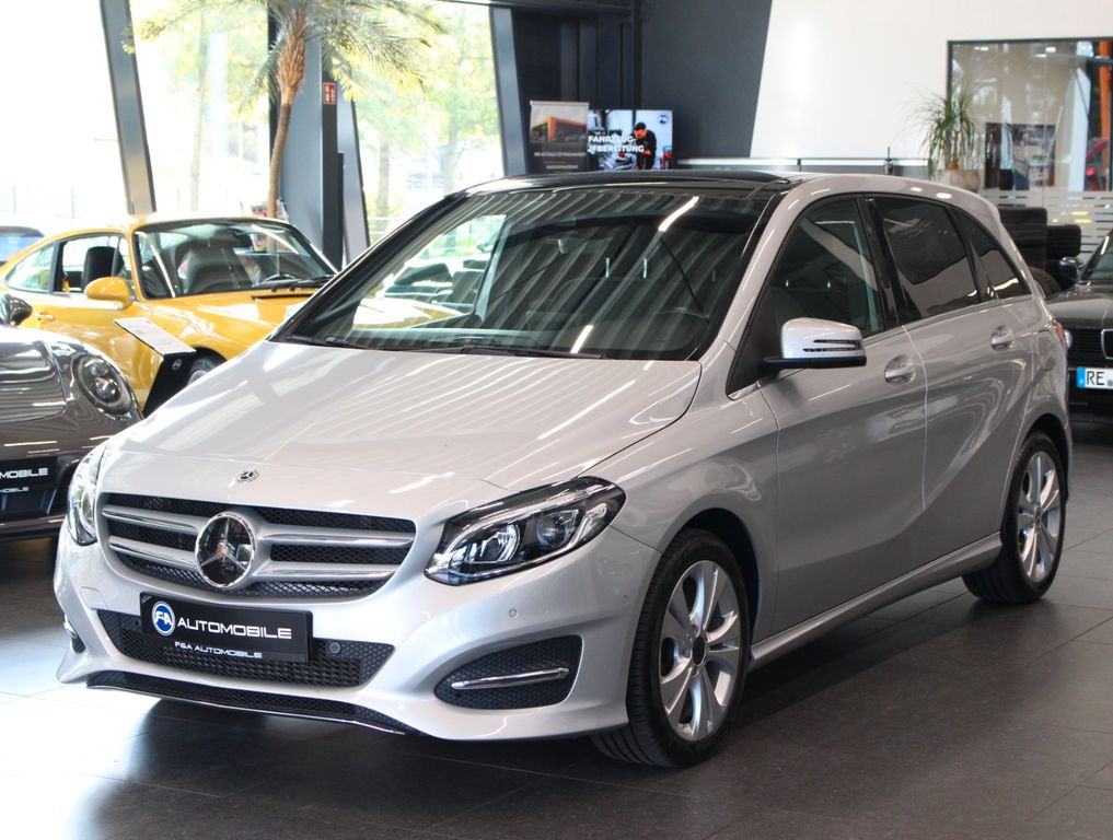 Bild des Angebotes Mercedes-Benz B 200 Urban Pano+Distronic+AHK schwenkb.+Sitzhzg