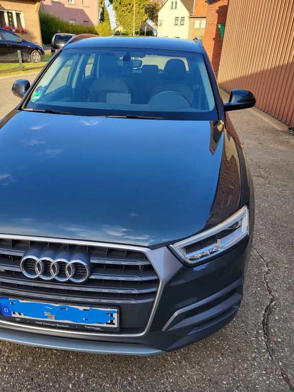 Bild des Angebotes Audi Q3 2.0 TDI quattro S tronic 135kW design design