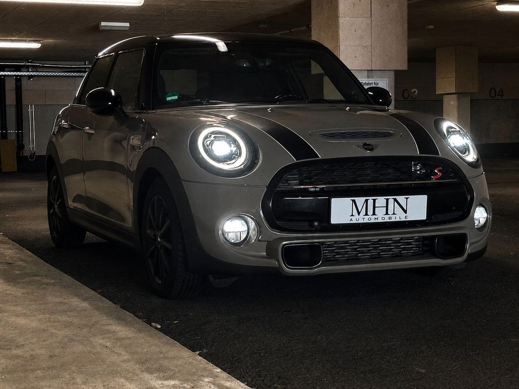 Bild des Angebotes MINI COOPER SD Mini 5-trg./PANO/AUT/PDC