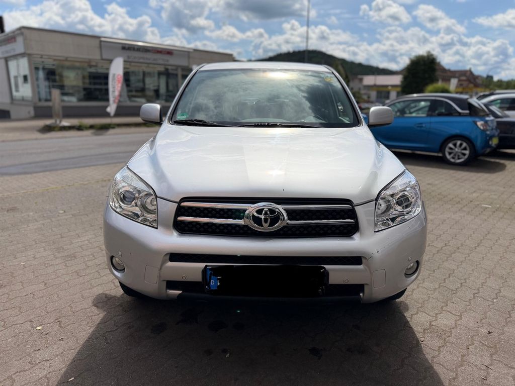 Bild des Angebotes Toyota RAV 4 2.0-l-VVT-i 4x4 Team Automatik
