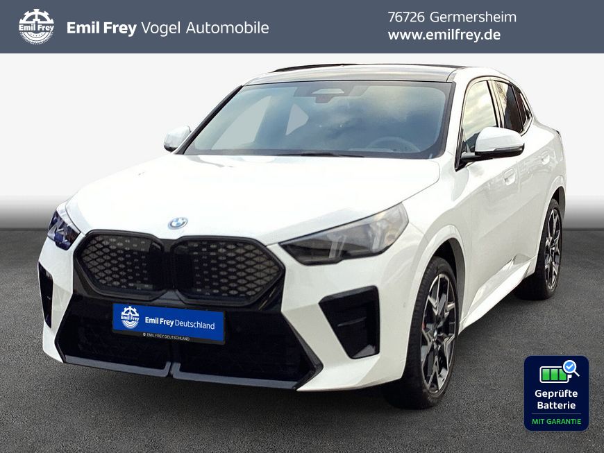 Bild des Angebotes BMW iX2 xDrive30 225 kW, 5-türig (Strom)