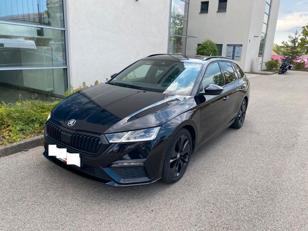 Bild des Angebotes Skoda Octavia Combi RS 2.0TDI VIRTU*MATRIX*AHK*LINE***