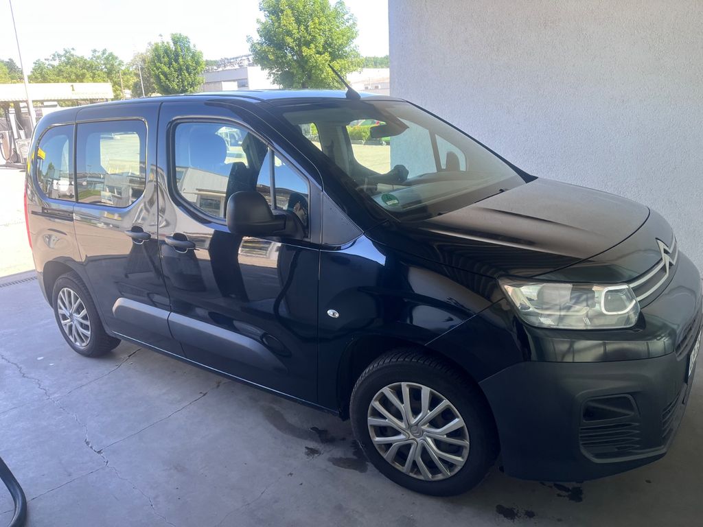 Citroën Berlingo Schiebetüren Diesel mit allwetterreifen