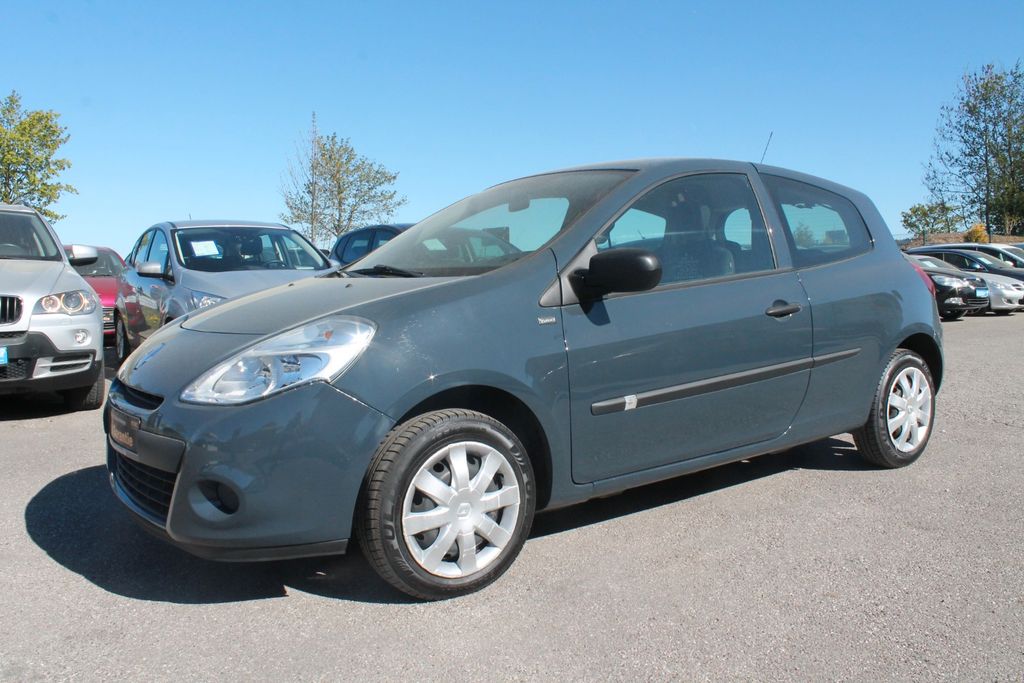 Bild des Angebotes Renault Clio III YAHOO!
