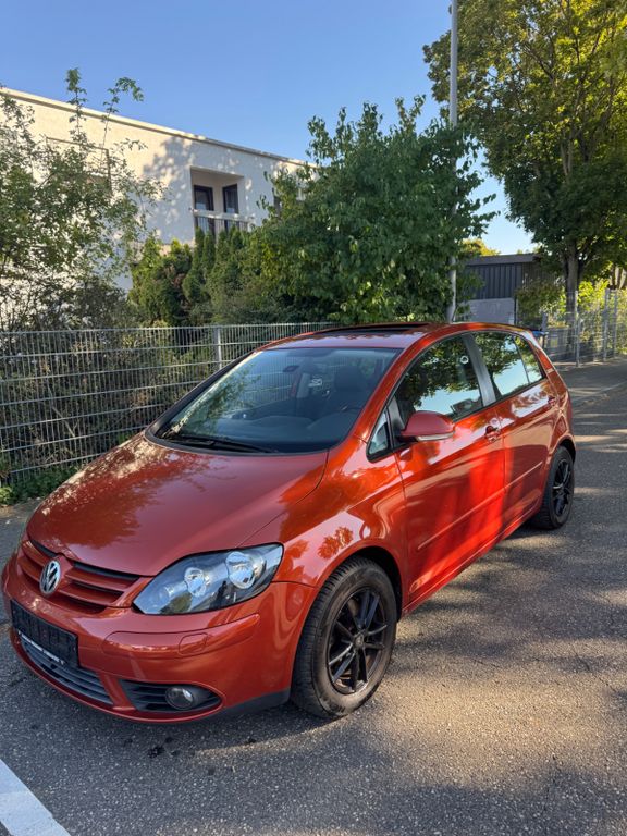 Bild des Angebotes Volkswagen Golf Plus 2.0 TDI DSG Standheizung Schiebedach
