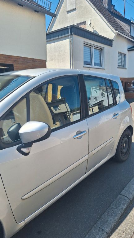Bild des Angebotes Renault Modus Dynamique 1.2 16V 80 Quickshift Ren ec...