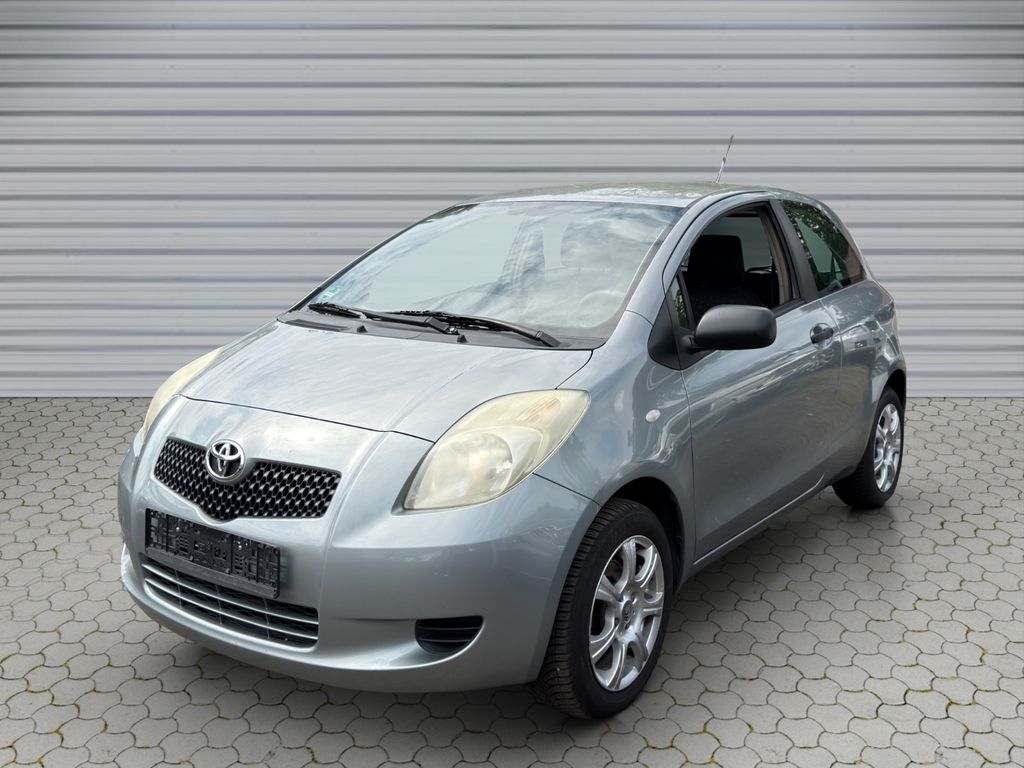 Bild des Angebotes Toyota Yaris Cool