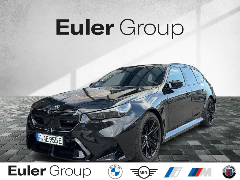 BMW M5 Sportpaket AHK-klappbar AHK El. Panodach Pano