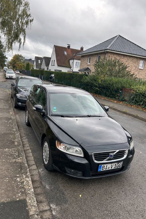Bild des Angebotes Volvo V50 1.6D - TÜV 10/27 springt nicht mehr an!